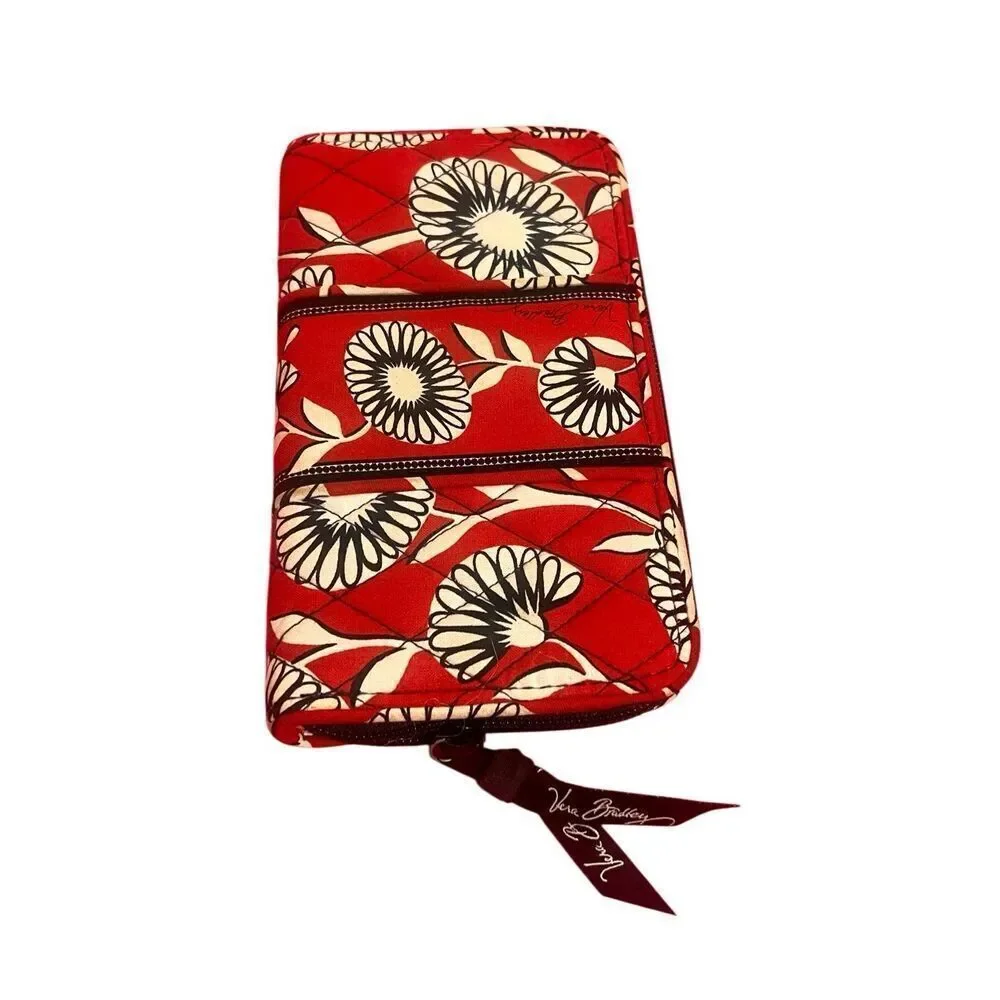 Vera Bradley Womens Quilted Floral Deco Daisy Zip Around Wallet Red OS